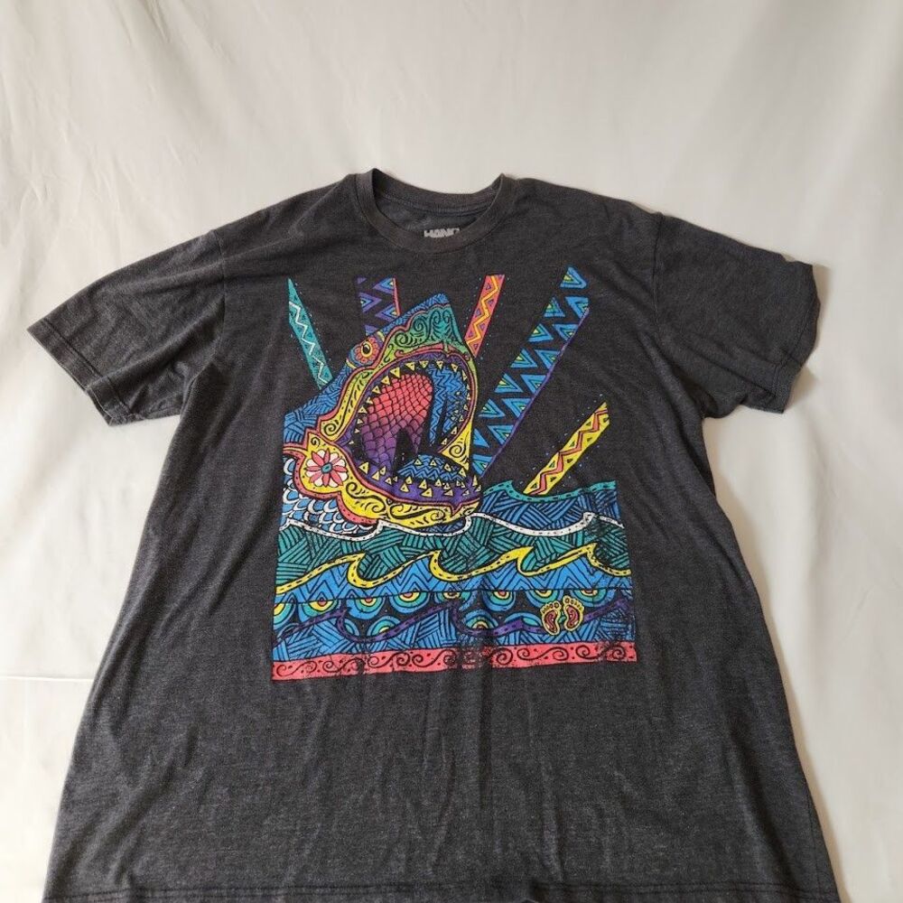 Hang Ten Mens 2XL Gray Graphic Shark T Shirt Retro Surf Colorful